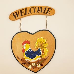 Vintage Handpainted Wood Welcome Sign Chicken Hen Nest Flowers Decor Taiwan 15”.